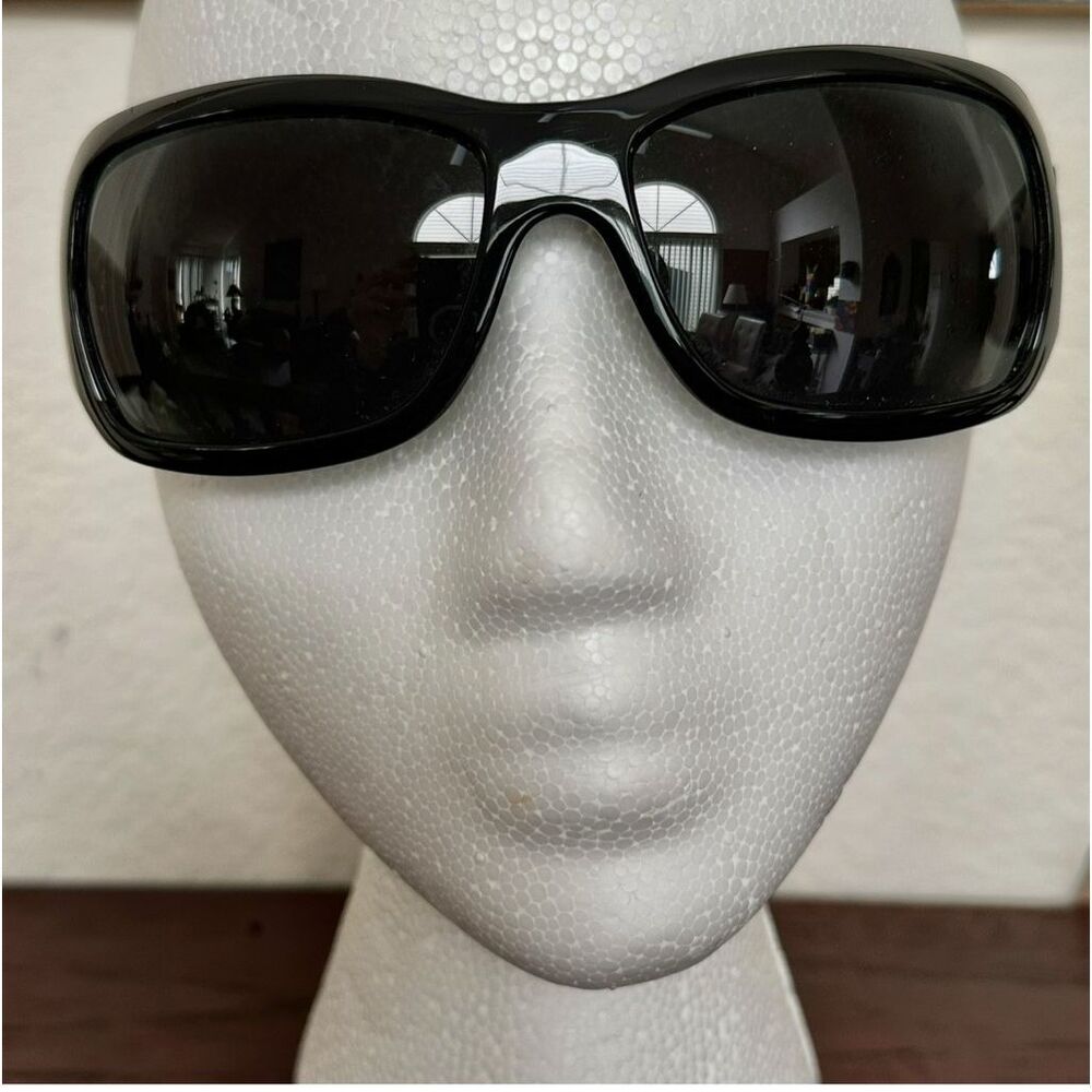 CHANEL Black Sunglasses